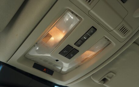 Cadillac SRX II рестайлинг, 2011 год, 1 990 000 рублей, 26 фотография