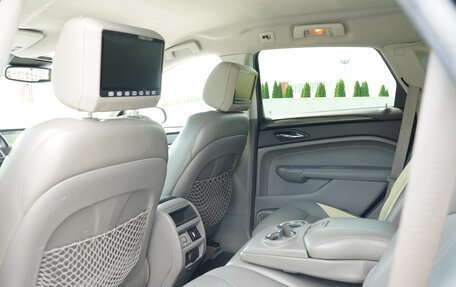 Cadillac SRX II рестайлинг, 2011 год, 1 990 000 рублей, 28 фотография