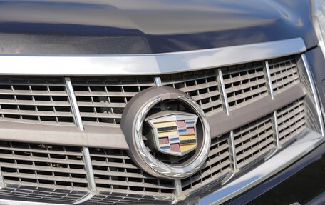 Cadillac SRX II рестайлинг, 2011 год, 1 990 000 рублей, 36 фотография