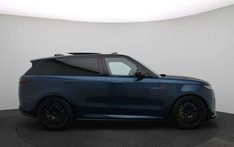 Land Rover Range Rover Sport, 2026 год, 18 000 000 рублей, 5 фотография