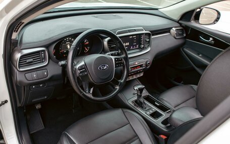 KIA Sorento III Prime рестайлинг, 2019 год, 2 495 000 рублей, 13 фотография