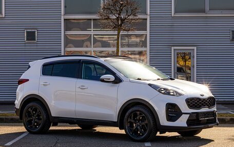 KIA Sportage IV рестайлинг, 2021 год, 1 995 000 рублей, 3 фотография