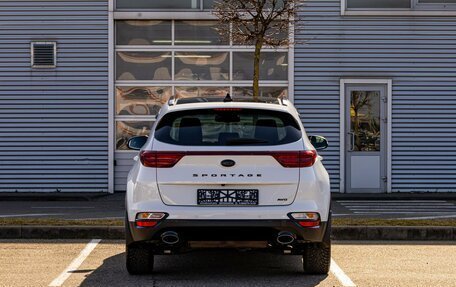 KIA Sportage IV рестайлинг, 2021 год, 1 995 000 рублей, 5 фотография