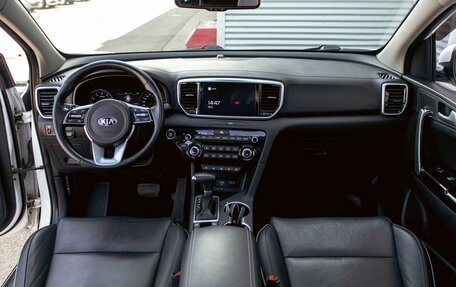 KIA Sportage IV рестайлинг, 2021 год, 1 995 000 рублей, 16 фотография