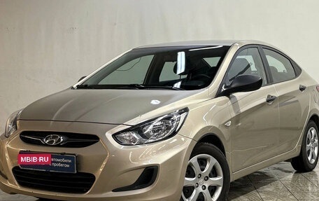 Hyundai Solaris II рестайлинг, 2011 год, 730 000 рублей, 2 фотография