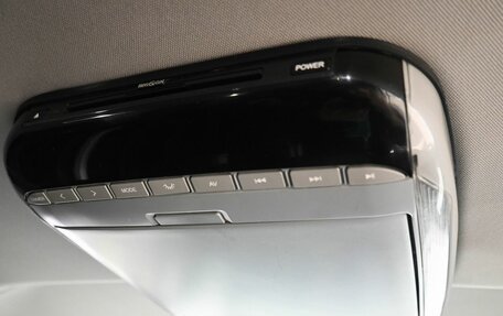 Volkswagen Multivan T5, 2011 год, 2 349 900 рублей, 19 фотография