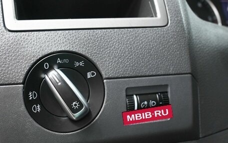 Volkswagen Multivan T5, 2011 год, 2 349 900 рублей, 22 фотография