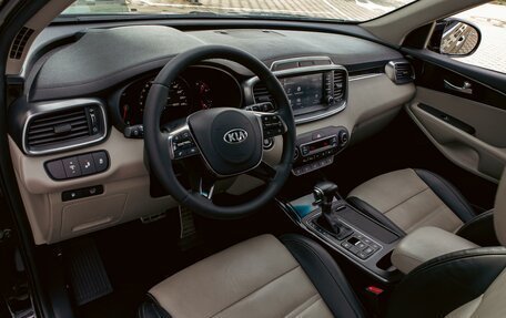 KIA Sorento III Prime рестайлинг, 2018 год, 2 315 000 рублей, 12 фотография
