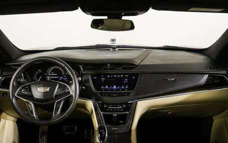 Cadillac XT5 I рестайлинг, 2017 год, 2 390 000 рублей, 14 фотография