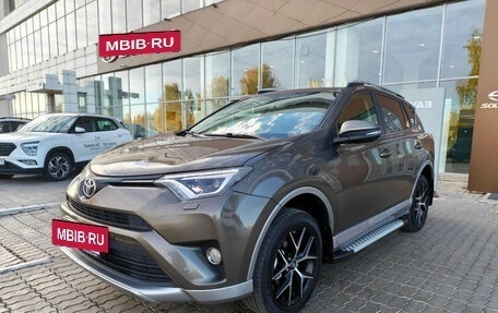 Toyota RAV4, 2017 год, 2 761 500 рублей, 3 фотография