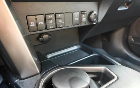 Toyota RAV4, 2017 год, 2 761 500 рублей, 15 фотография