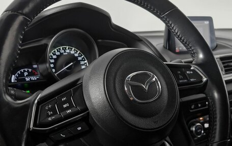 Mazda 3, 2018 год, 1 620 000 рублей, 18 фотография