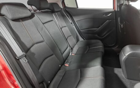 Mazda 3, 2018 год, 1 620 000 рублей, 12 фотография