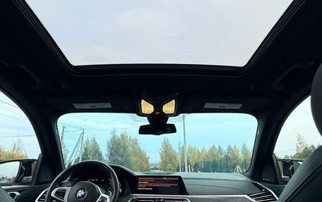 BMW X5, 2018 год, 5 400 000 рублей, 14 фотография