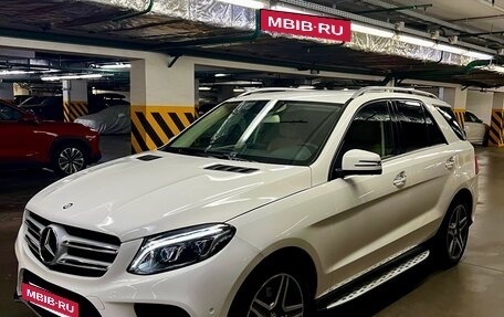 Mercedes-Benz GLE, 2015 год, 4 150 000 рублей, 3 фотография