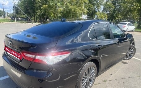 Toyota Camry, 2019 год, 2 850 000 рублей, 5 фотография