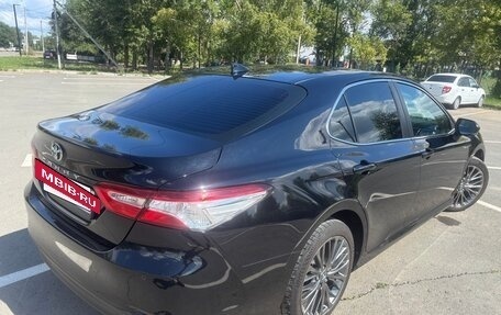 Toyota Camry, 2019 год, 2 850 000 рублей, 16 фотография