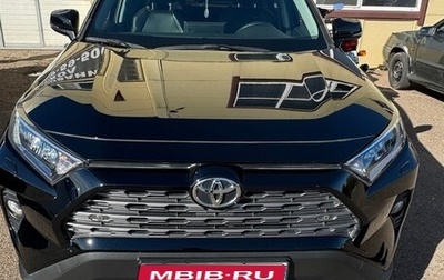 Toyota RAV4, 2020 год, 3 800 000 рублей, 1 фотография
