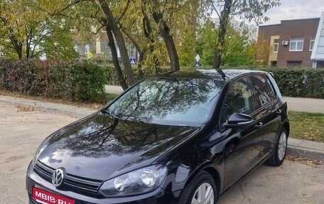 Volkswagen Golf VI, 2010 год, 650 000 рублей, 1 фотография