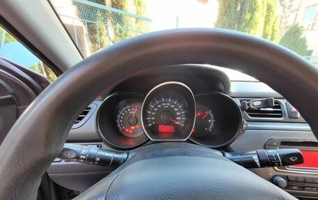 KIA Rio III рестайлинг, 2012 год, 590 000 рублей, 2 фотография