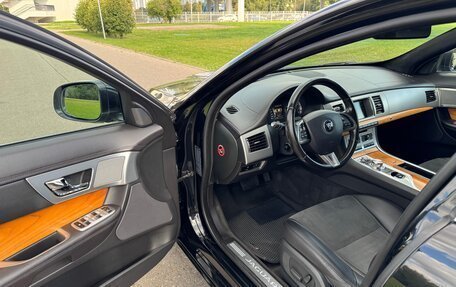Jaguar XF I рестайлинг, 2014 год, 1 150 000 рублей, 24 фотография