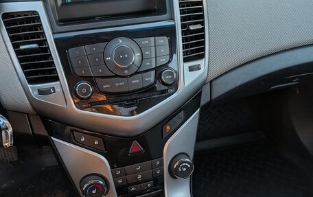 Chevrolet Cruze II, 2012 год, 491 000 рублей, 26 фотография