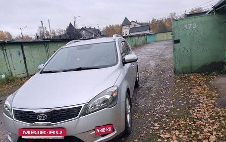 KIA cee'd I рестайлинг, 2011 год, 850 000 рублей, 2 фотография