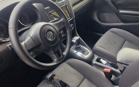 Volkswagen Golf VI, 2010 год, 650 000 рублей, 3 фотография