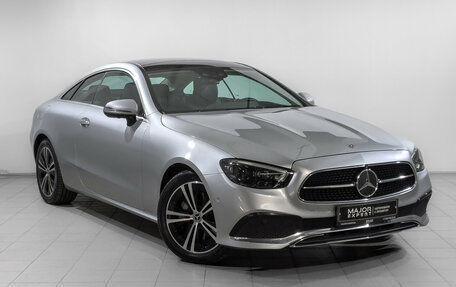 Mercedes-Benz E-Класс, 2020 год, 4 770 000 рублей, 3 фотография