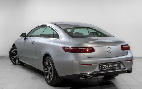 Mercedes-Benz E-Класс, 2020 год, 4 770 000 рублей, 7 фотография