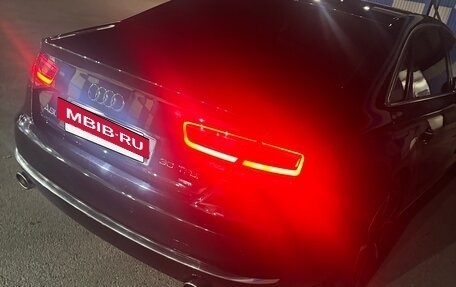 Audi A8, 2011 год, 1 640 000 рублей, 9 фотография