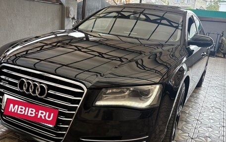 Audi A8, 2011 год, 1 640 000 рублей, 7 фотография
