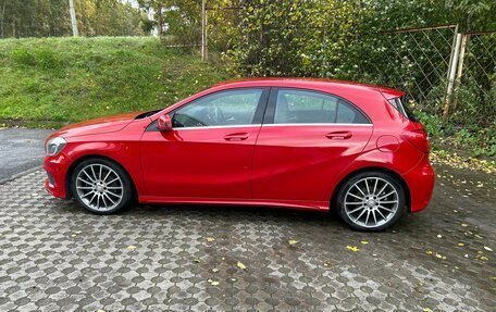 Mercedes-Benz A-Класс, 2014 год, 1 550 000 рублей, 25 фотография