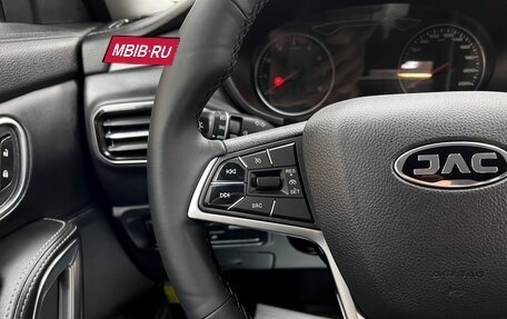 JAC S7, 2021 год, 1 590 000 рублей, 16 фотография