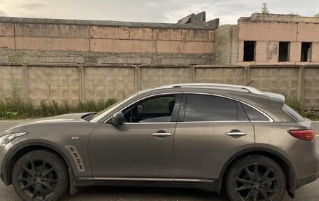Infiniti FX II, 2009 год, 700 000 рублей, 3 фотография