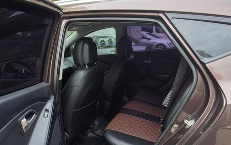 Hyundai ix35 I рестайлинг, 2011 год, 1 200 000 рублей, 15 фотография