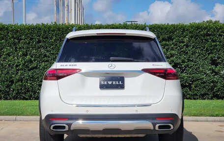 Mercedes-Benz GLE, 2023 год, 5 850 000 рублей, 4 фотография