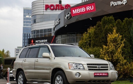 Toyota Highlander III, 2001 год, 848 000 рублей, 2 фотография