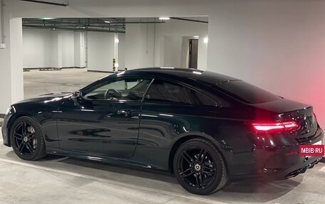 Mercedes-Benz E-Класс, 2019 год, 3 490 000 рублей, 2 фотография