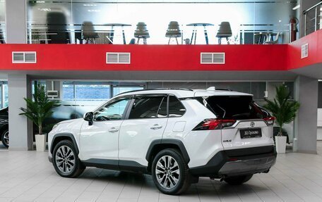 Toyota RAV4, 2022 год, 3 150 000 рублей, 4 фотография