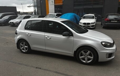 Volkswagen Golf VI, 2011 год, 950 000 рублей, 2 фотография
