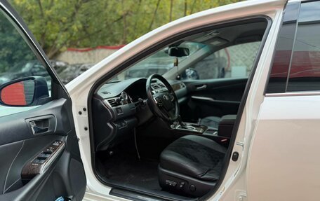 Toyota Camry, 2016 год, 190 000 рублей, 4 фотография