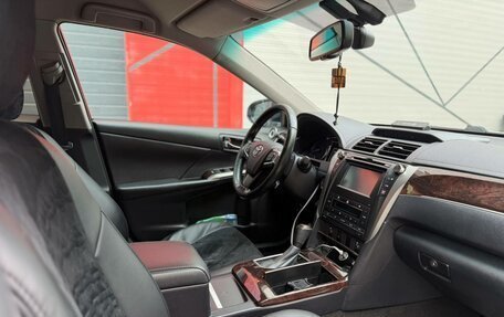 Toyota Camry, 2016 год, 190 000 рублей, 13 фотография