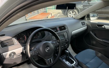 Volkswagen Jetta VI, 2013 год, 1 190 000 рублей, 10 фотография