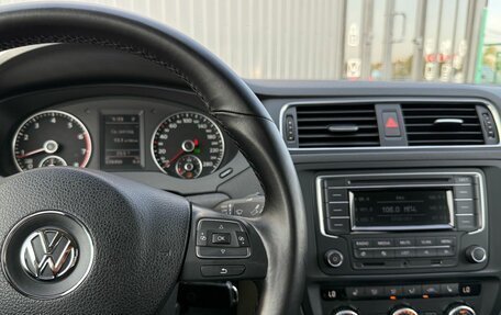 Volkswagen Jetta VI, 2013 год, 1 190 000 рублей, 16 фотография