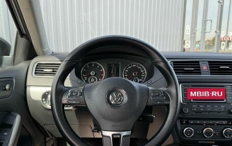Volkswagen Jetta VI, 2013 год, 1 190 000 рублей, 13 фотография