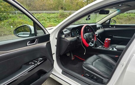 KIA K5, 2021 год, 2 200 000 рублей, 10 фотография