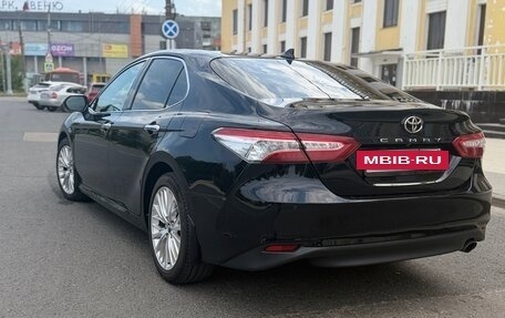 Toyota Camry, 2018 год, 2 450 000 рублей, 5 фотография