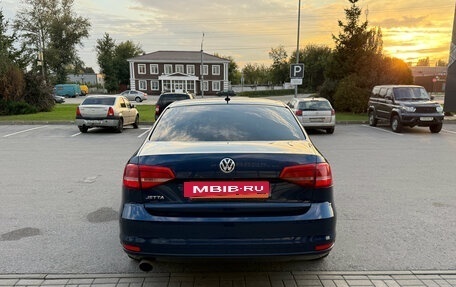 Volkswagen Jetta VI, 2014 год, 850 000 рублей, 6 фотография