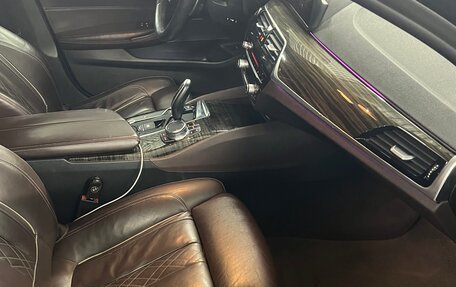 BMW 5 серия, 2019 год, 3 100 000 рублей, 8 фотография